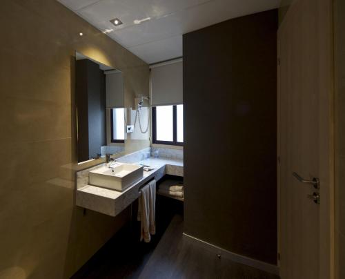 Habitación Doble - 1 o 2 camas del hotel Francisco Ii. Foto 14