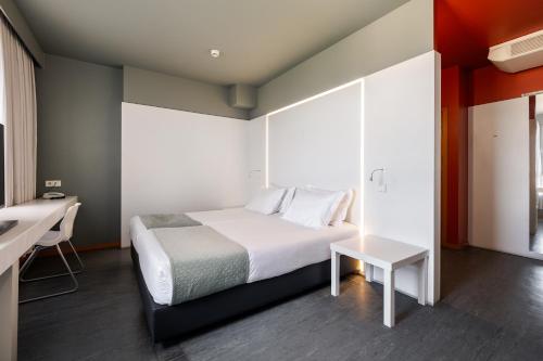Habitación Doble Estándar - 2 camas del hotel Basic Braga By Axis. Foto 4