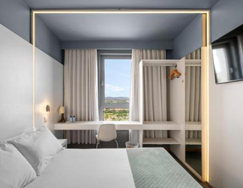 Habitación Doble Romántica del hotel Basic Braga By Axis. Foto 2
