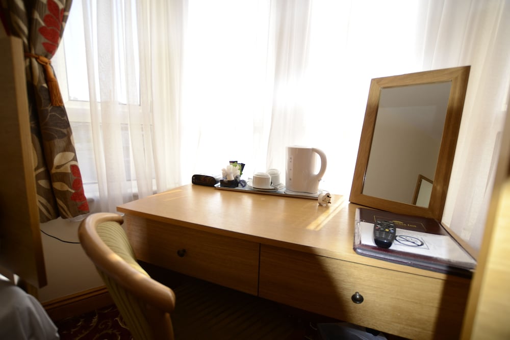 Habitación con 2 camas individuales del hotel Britannia Inn. Foto 11