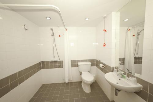 Habitación Individual con baño privado del hotel Prince's Gardens - Campus Accommodation. Foto 6