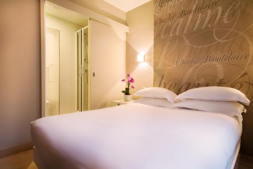 Habitación Doble Estándar del hotel Chambellan Morgane. Foto 4