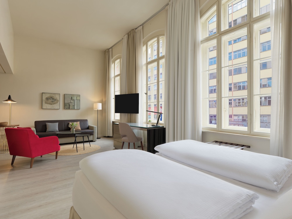 Loft Junior Superior del hotel H10 Berlin Ku'damm. Foto 2