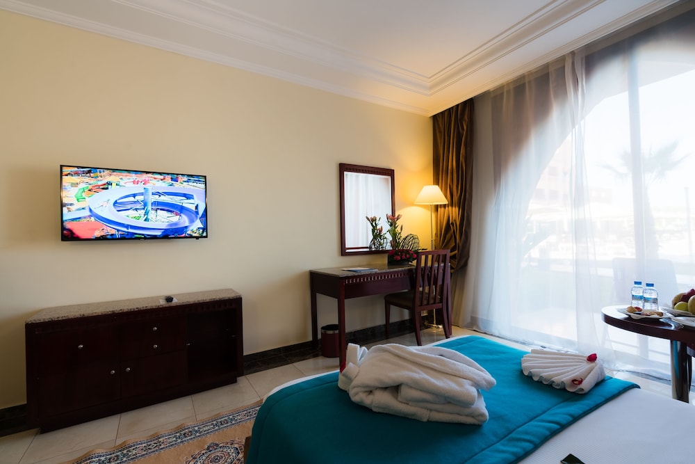 Deluxe Double, Garden View del hotel Pickalbatros Aqua Fun Club All Inclusive. Foto 3
