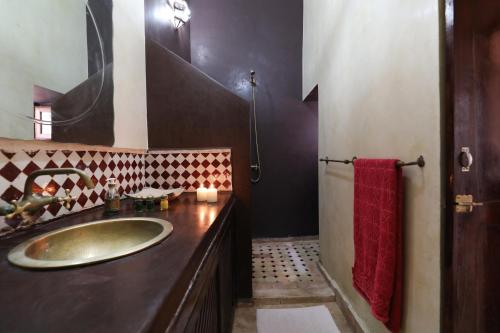 Habitación Doble Estándar del hotel Sidi Mimoune. Foto 6