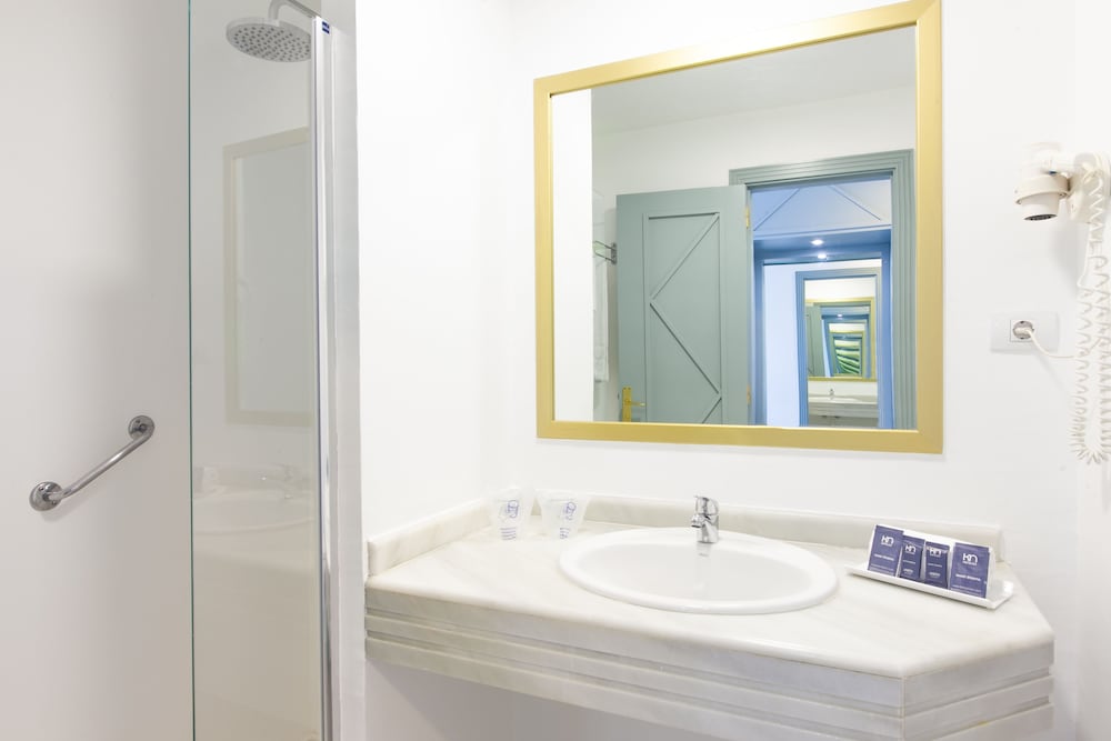 Habitación doble, balcón del hotel KN Matas Blancas - Adults Only. Foto 3