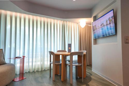 Suite Junior Familiar del hotel The Views Oasis - Family Friendly. Foto 9