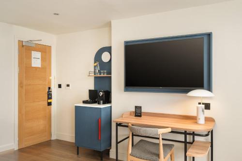 Habitación Doble Premium - 2 camas del hotel Mercure London Bloomsbury. Foto 3