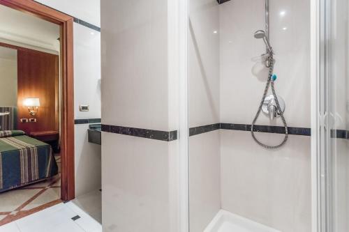 Habitación Doble Económica - 1 o 2 camas del hotel Raeli Regio