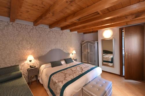 Habitación Triple del hotel Villa Rosa. Foto 5