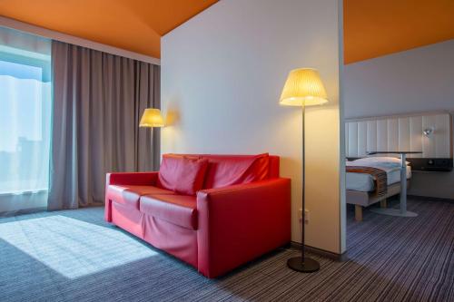 Suite del hotel Park Inn By Radisson Frankfurt Airport. Foto 3