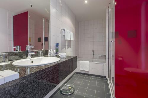 Suite del hotel Park Inn By Radisson Frankfurt Airport. Foto 7