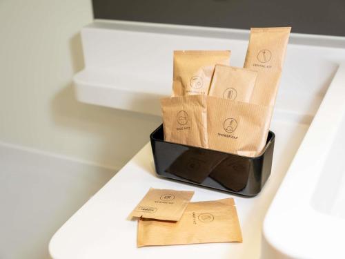 Suite Junior Business con cama extragrande del hotel Novotel Suites Wien City Donau. Foto 12