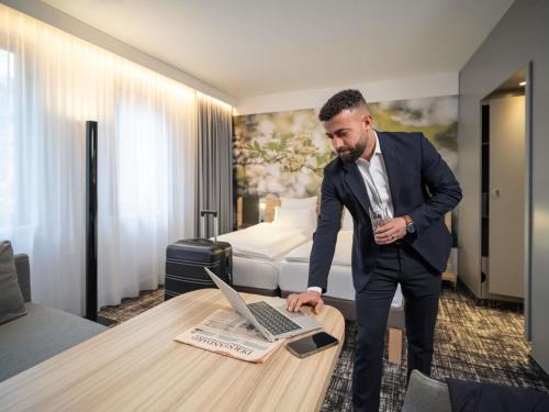 Suite Junior Doble - 2 camas del hotel Novotel Suites Wien City Donau. Foto 7