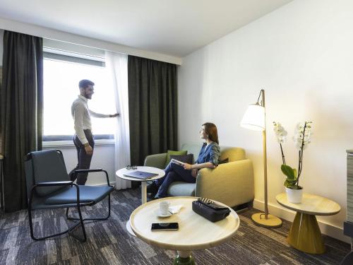 Suite Junior con sofá - 1 cama doble del hotel Novotel Annecy Centre