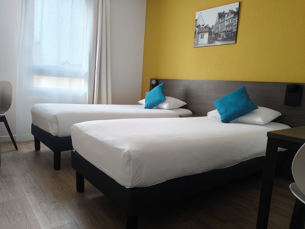 Estudio - Cama doble del hotel Adagio Access Poitiers. Foto 4