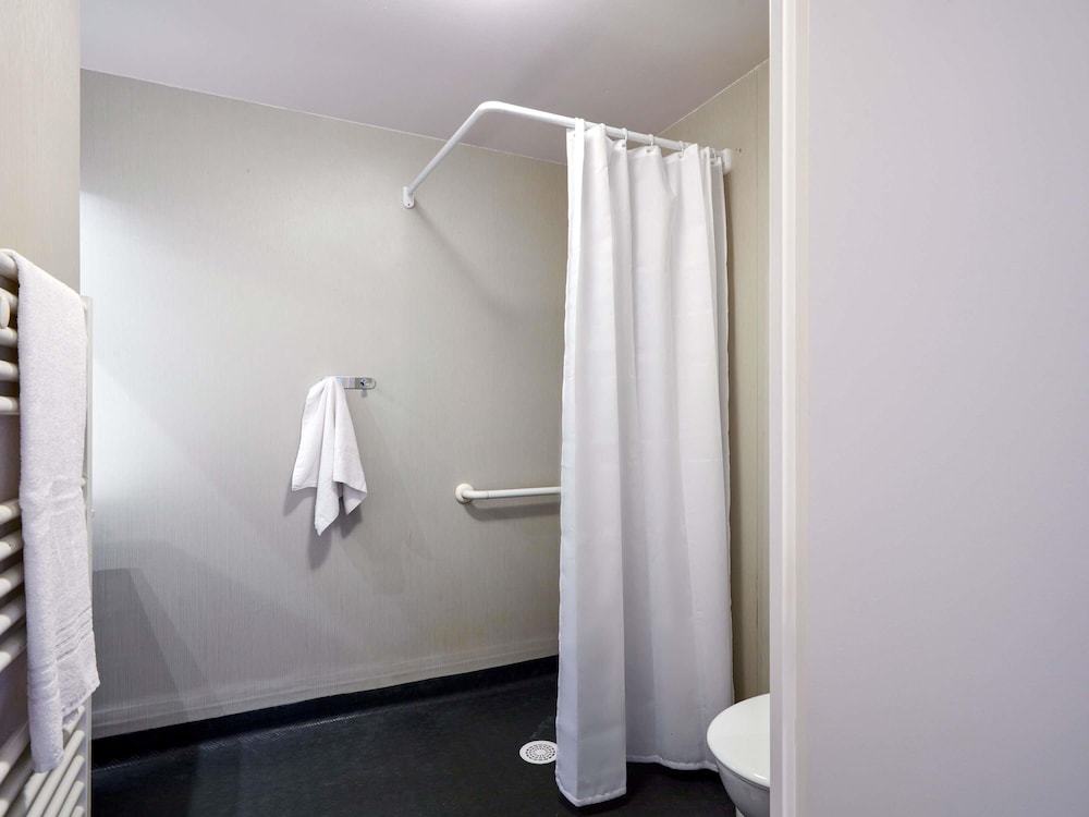 Estudio - Cama doble del hotel Adagio Access Poitiers. Foto 9