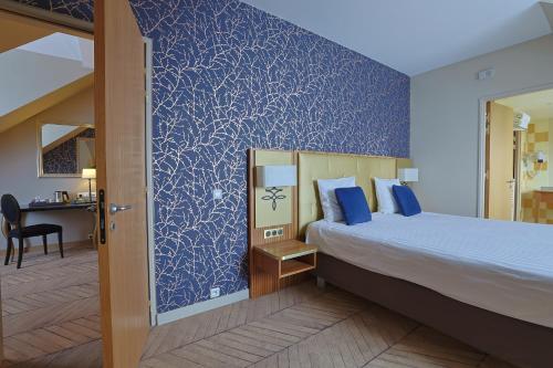 Suite 2 habitaciones del hotel Dream Castle Paris. Foto 3