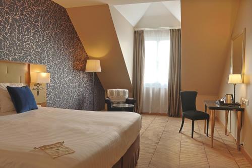Habitación Doble del hotel Dream Castle Paris. Foto 3