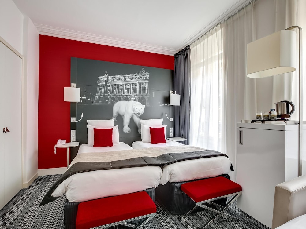 Habitación superior con 2 camas individuales, 2 camas individuales del hotel Mercure Paris Opera Louvre