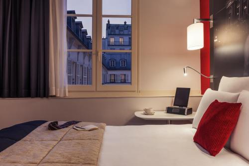 Habitación Doble Privilege del hotel Mercure Paris Opera Louvre. Foto 4