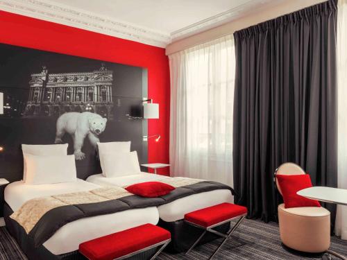 Habitación Doble Superior - 2 camas del hotel Mercure Paris Opera Louvre. Foto 9