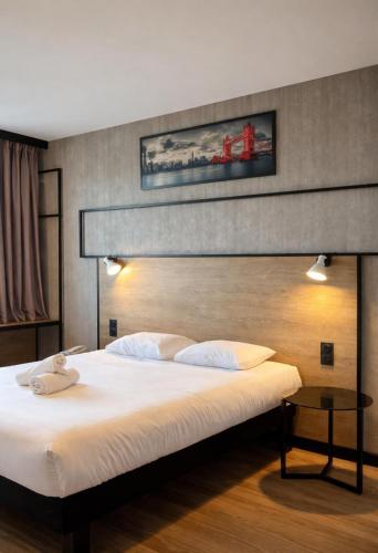 Habitación Doble Confort del hotel IBIS CANNES MOUANS SARTOUX. Foto 3