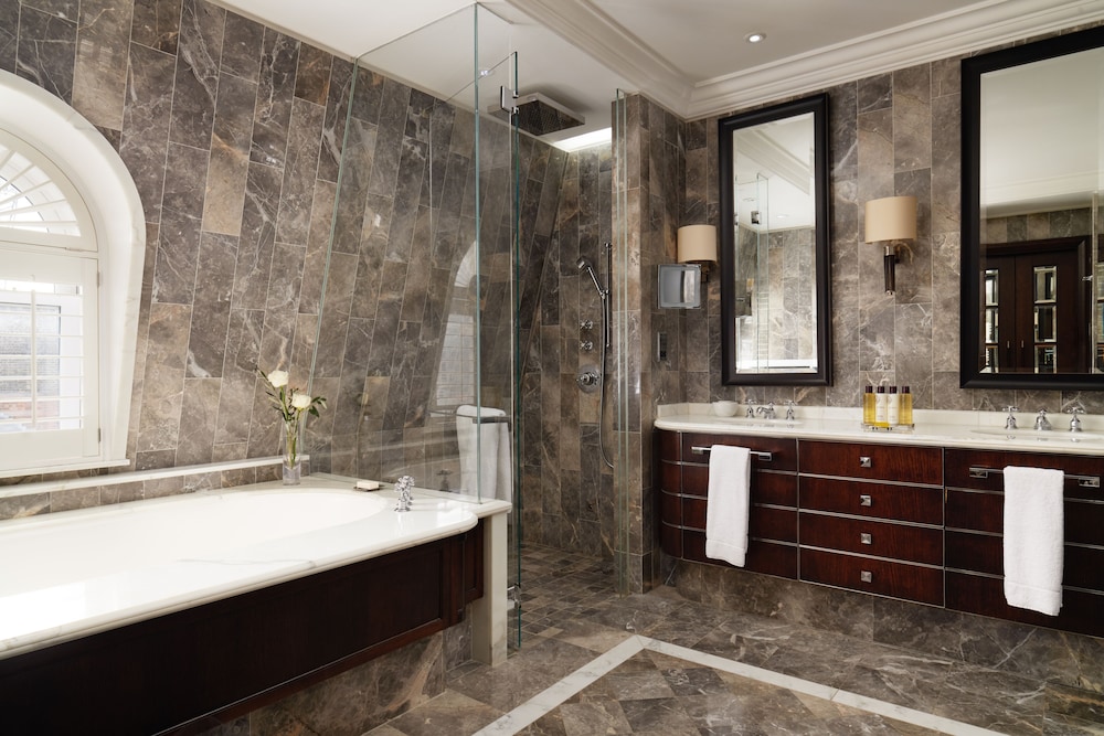 Ático (The Writer's Penthouse) del hotel Corinthia London. Foto 4