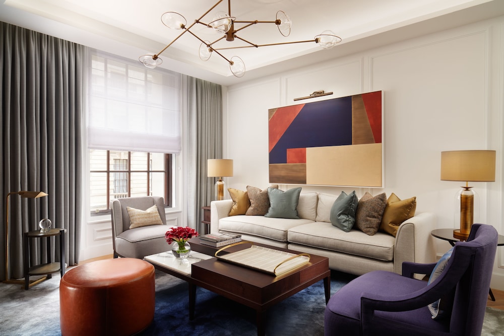 Suite, 1 cama de matrimonio grande (London) del hotel Corinthia London. Foto 6