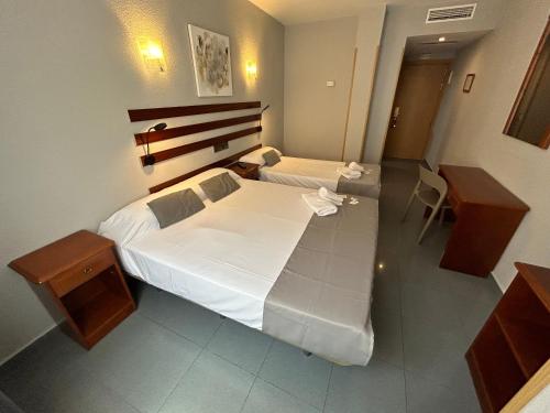 Habitación Doble - 1 o 2 camas del hotel Valdemoro. Foto 3