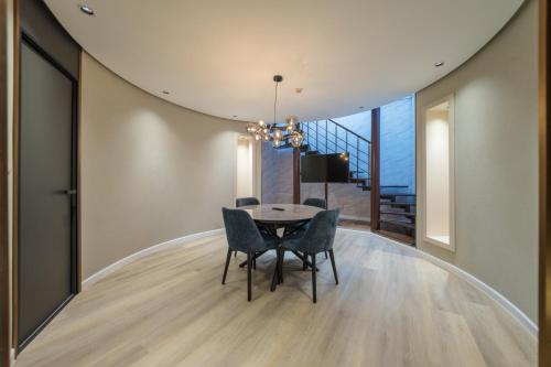 Suite Duplex del hotel La Prima Fashion. Foto 1