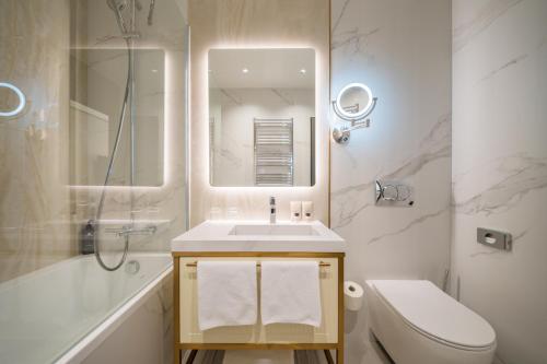 Habitación Doble Premium Plus del hotel La Prima Fashion. Foto 1
