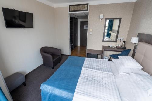 Habitación Doble Superior con Balcón del hotel Medos. Foto 4