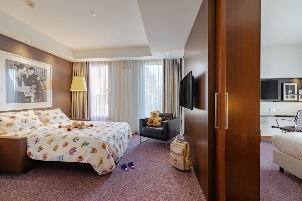 Suite familiar, 1 habitación del hotel Crowne Plaza Amsterdam South, An Ihg. Foto 4