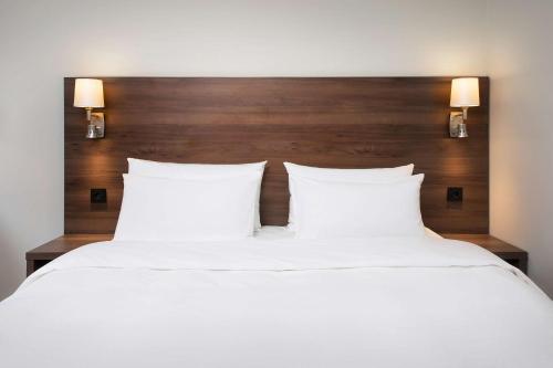 Habitación Estandar del hotel Park Inn By Radisson Oslo Airport West. Foto 1