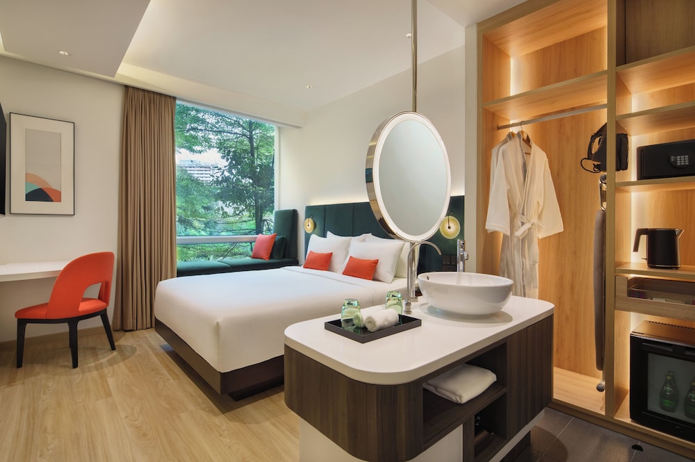 Habitación superior, 1 cama de matrimonio (Queen) del hotel Park Regis Singapore. Foto 2