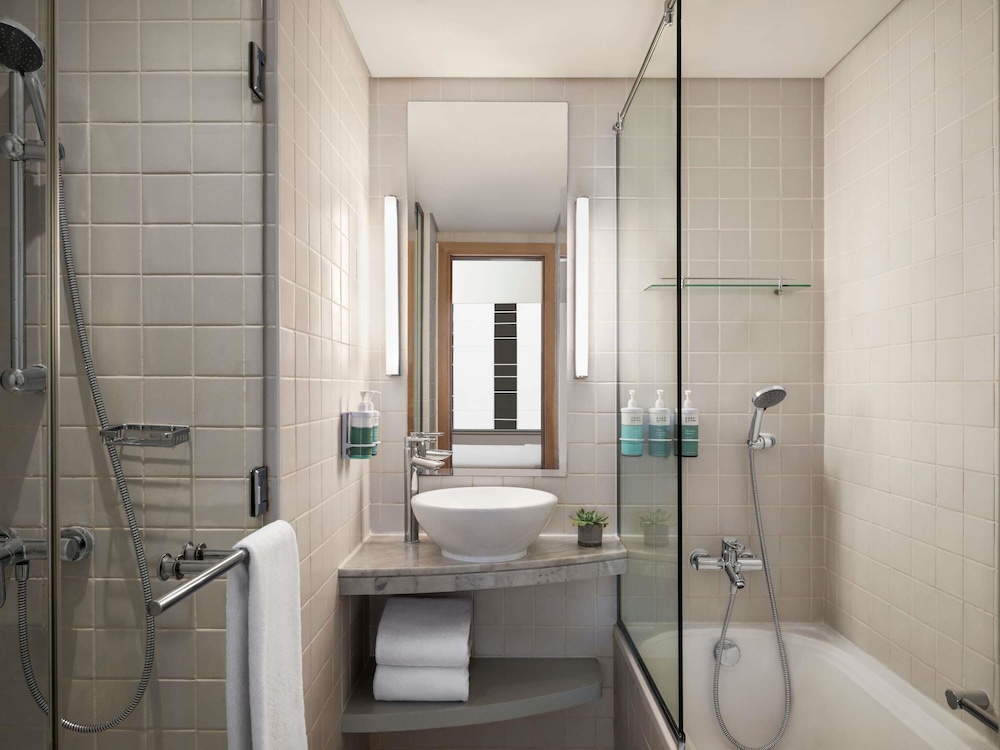 Suite del hotel Novotel Suites Mall Avenue Dubai. Foto 7