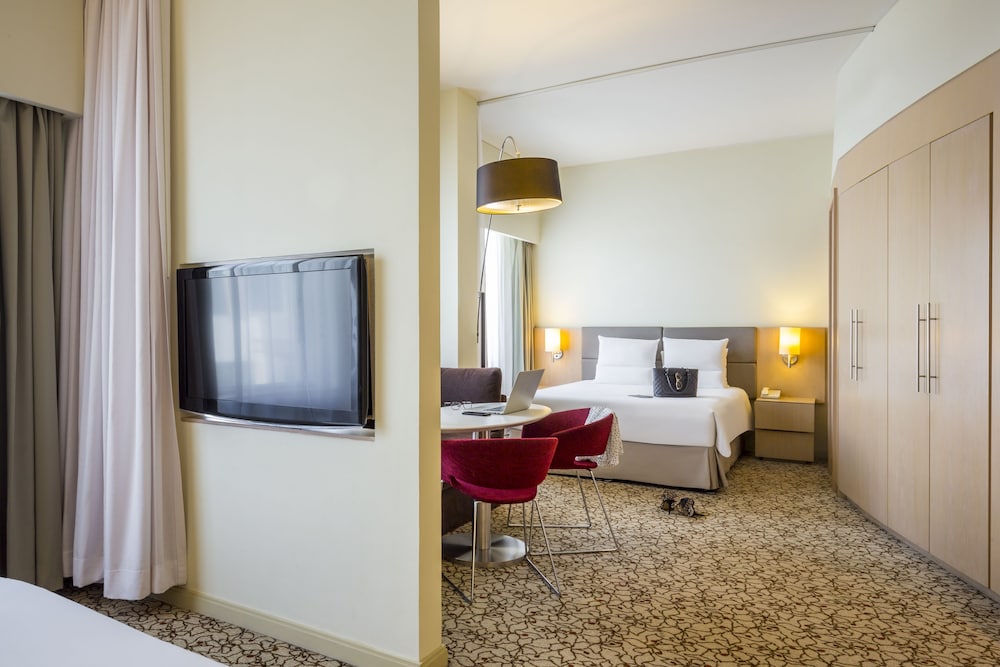Suite del hotel Novotel Suites Mall Avenue Dubai. Foto 9