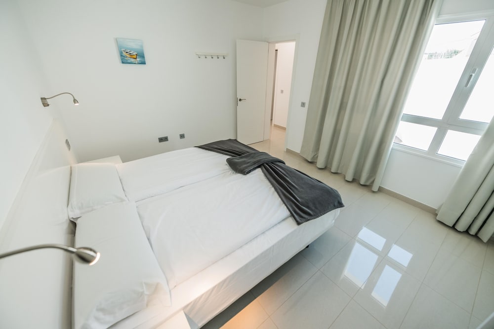 Apartamento Deluxe 2 Dormitorios Vista Mar del hotel Bahia Calma Beach. Foto 7