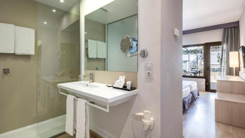 Habitación Doble del hotel Be Live Adults Only Marivent