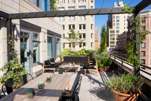 Suite Ático del hotel Smyth, A Thompson Hotel