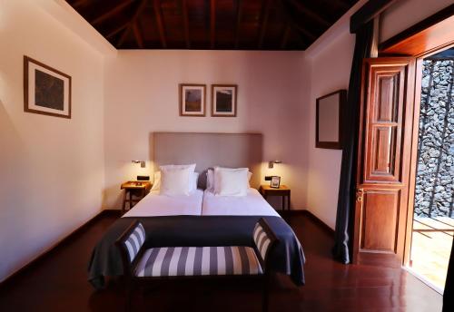 Habitación Doble con terraza - 2 camas del hotel CASA LOS HERRERA. Foto 1