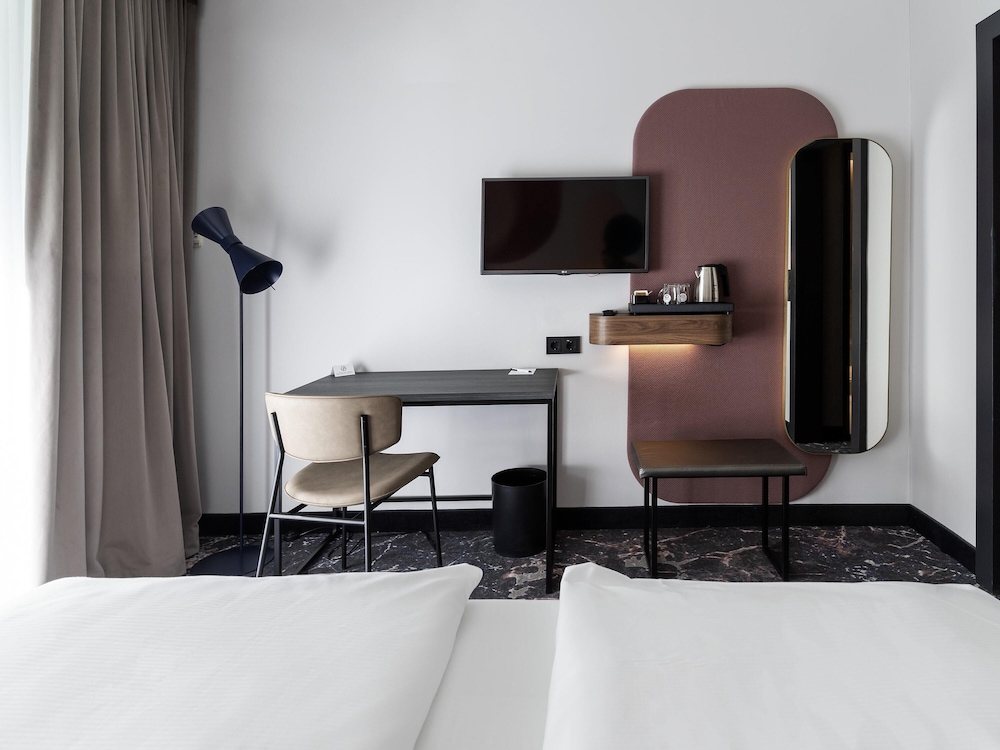 Habitación Doble Estándar del hotel Mercure Mainz City Center. Foto 7