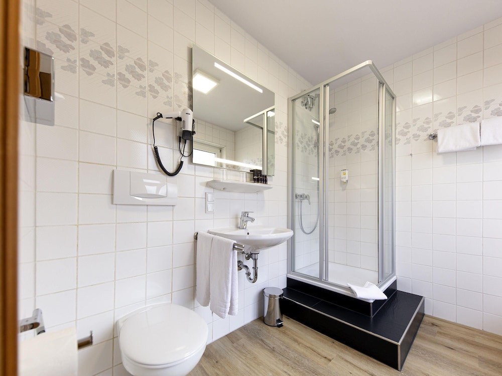 Habitación Gemela Privilegio del hotel Mercure Mainz City Center. Foto 9
