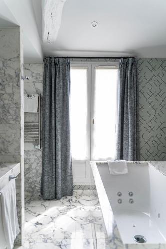 Suite del hotel Artus. Foto 4