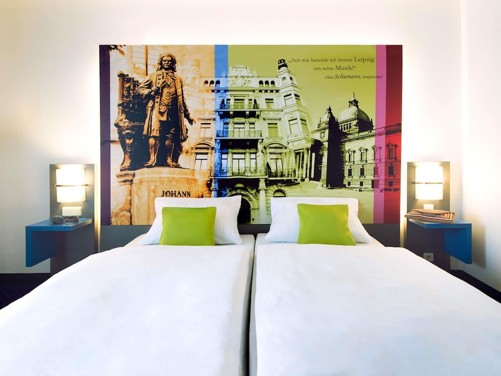 Habitación estándar con camas individuales del hotel Ibis Styles Leipzig