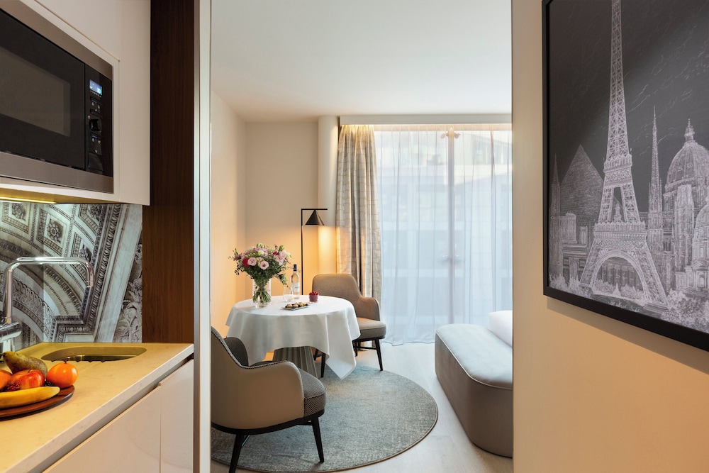 Habitación superior del hotel La Clef Tour Eiffel Paris The Crest Collection