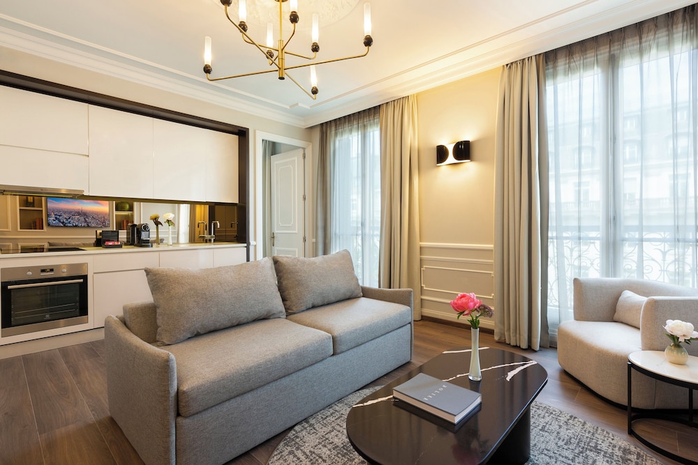 Apartamento, 2 habitaciones del hotel La Clef Tour Eiffel Paris The Crest Collection. Foto 3