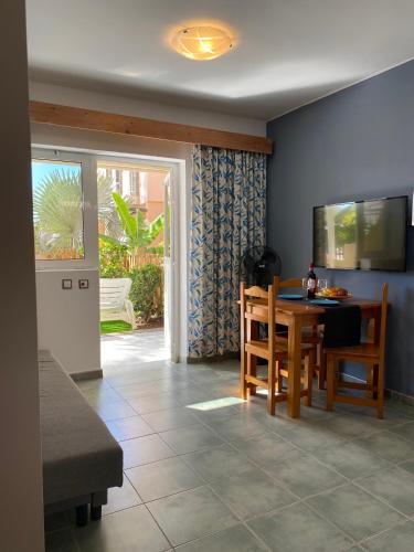 Apartamento de 1 dormitorio del hotel Green Oasis Club. Foto 10