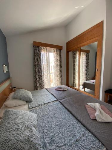 Bungalow de un dormitorio del hotel Green Oasis Club. Foto 6